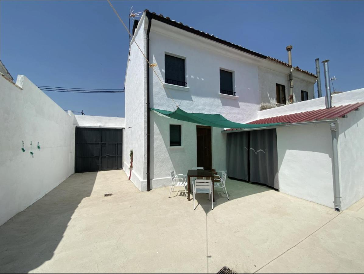 Apartamento Turistico La Torre Santacara 外观 照片
